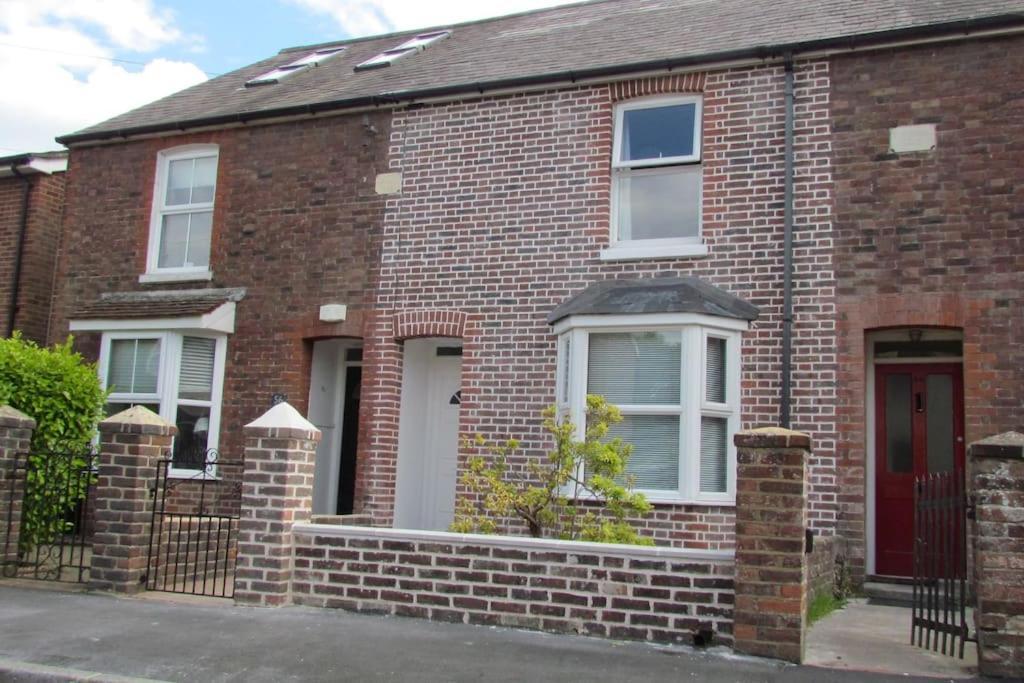 Welcoming Cottage In Chichester Near City Centre Luaran gambar