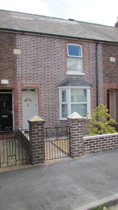 Welcoming Cottage In Chichester Near City Centre Luaran gambar
