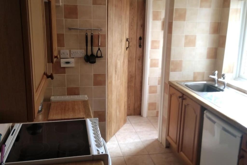 Welcoming Cottage In Chichester Near City Centre Luaran gambar